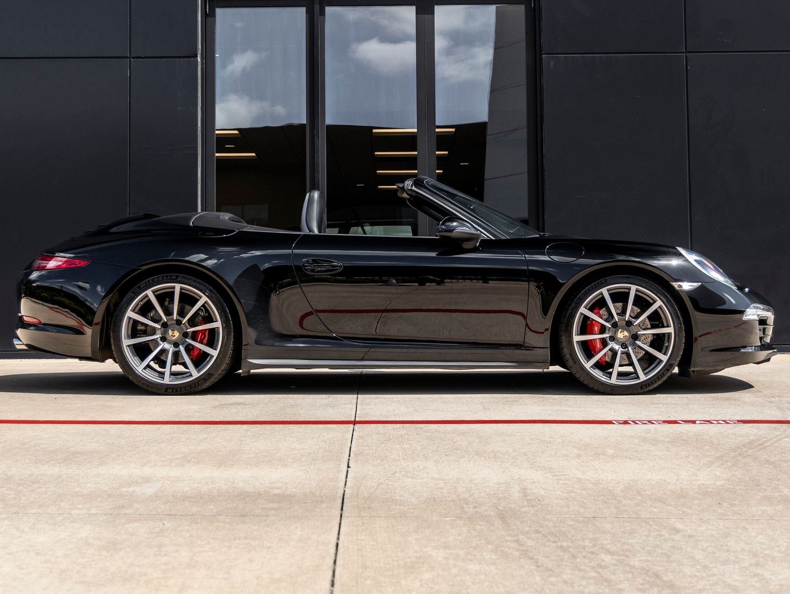 2014 Porsche 911 911 Carrera 4S Cabriolet