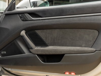 2022 Porsche 911 911 Carrera GTS Cabriolet (MY22)