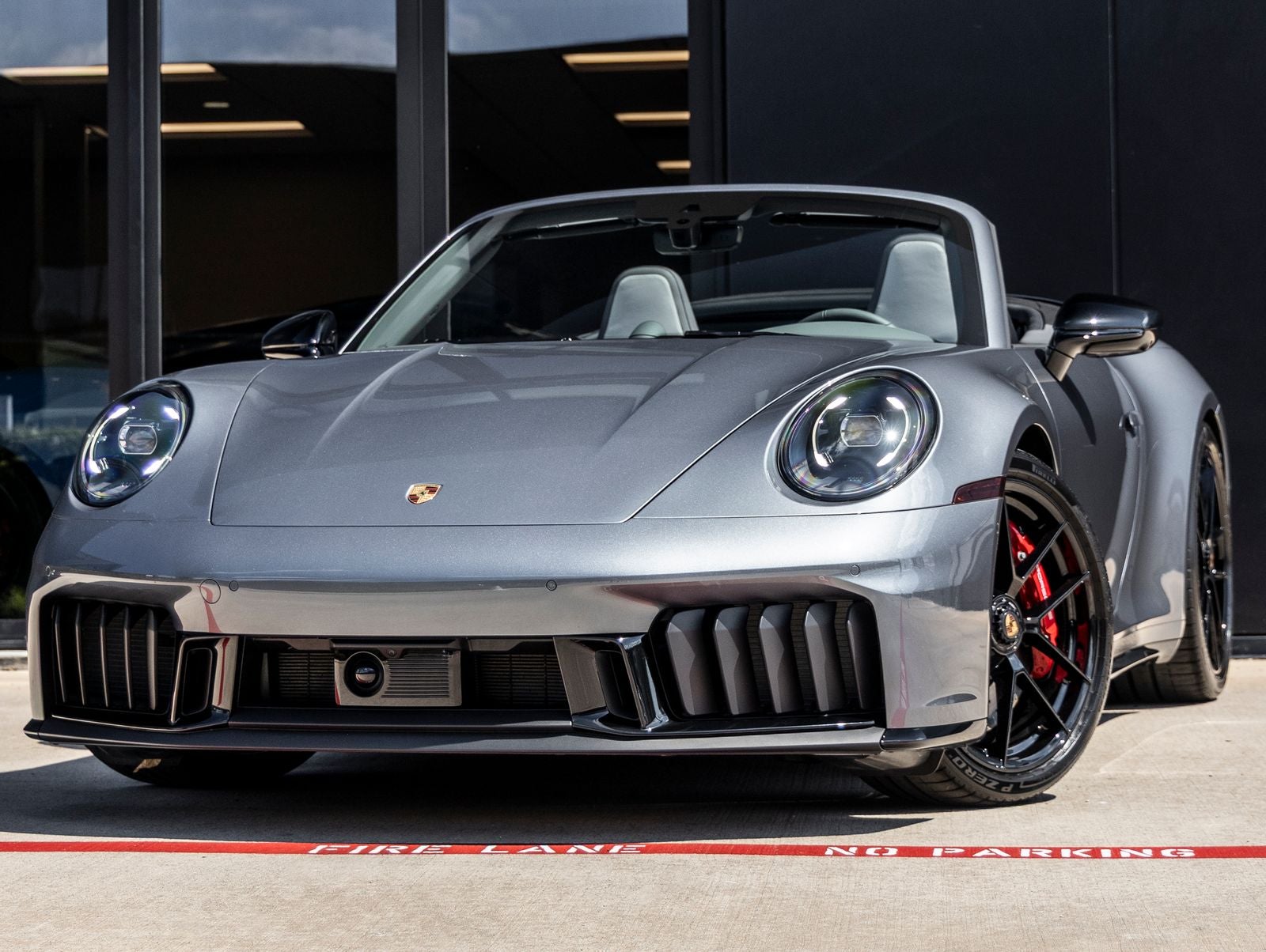 2026 Porsche 911 Carrera GTS Cabriolet's photo