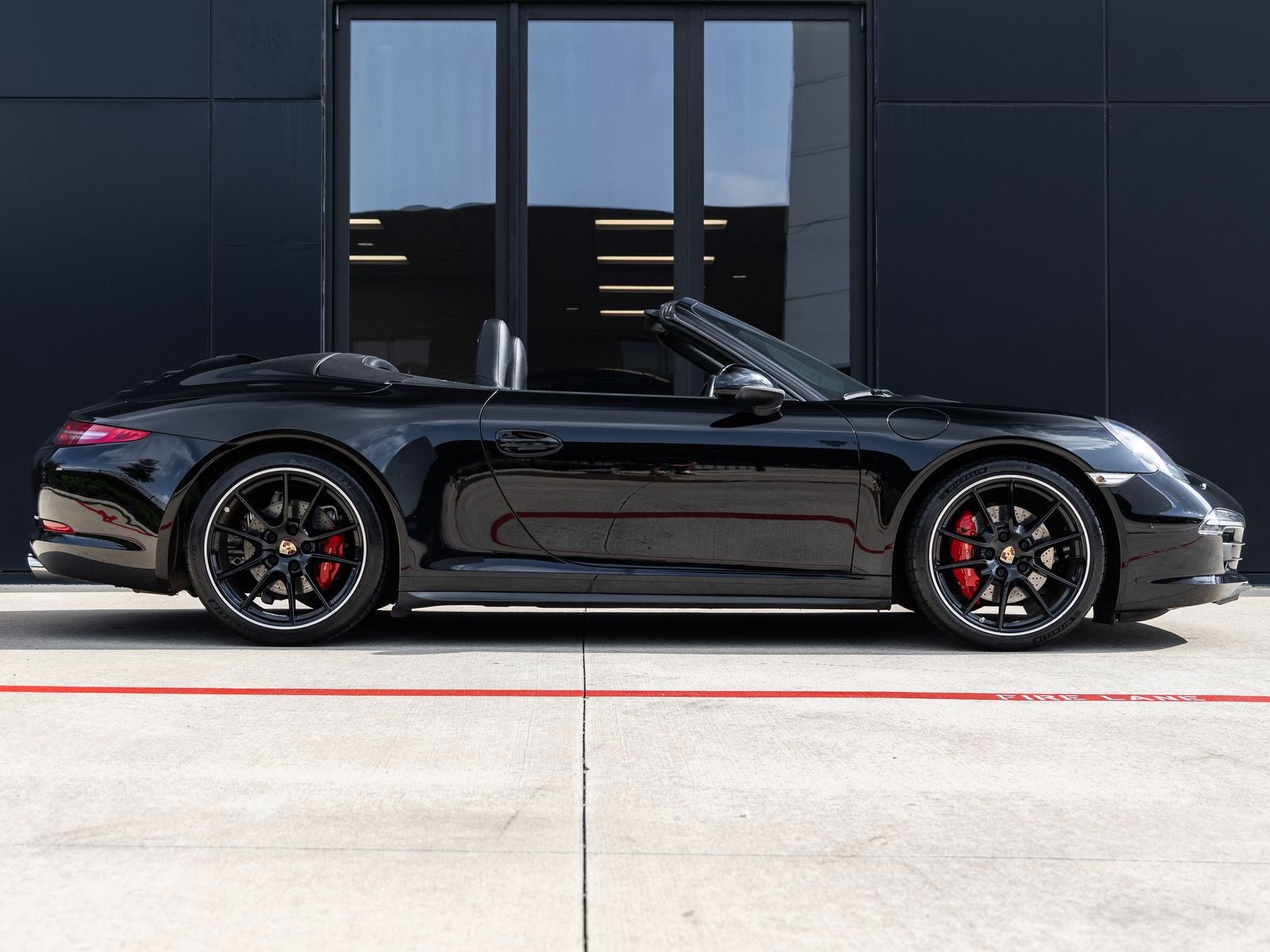 2013 Porsche 911 Carrera 4S Cabriolet