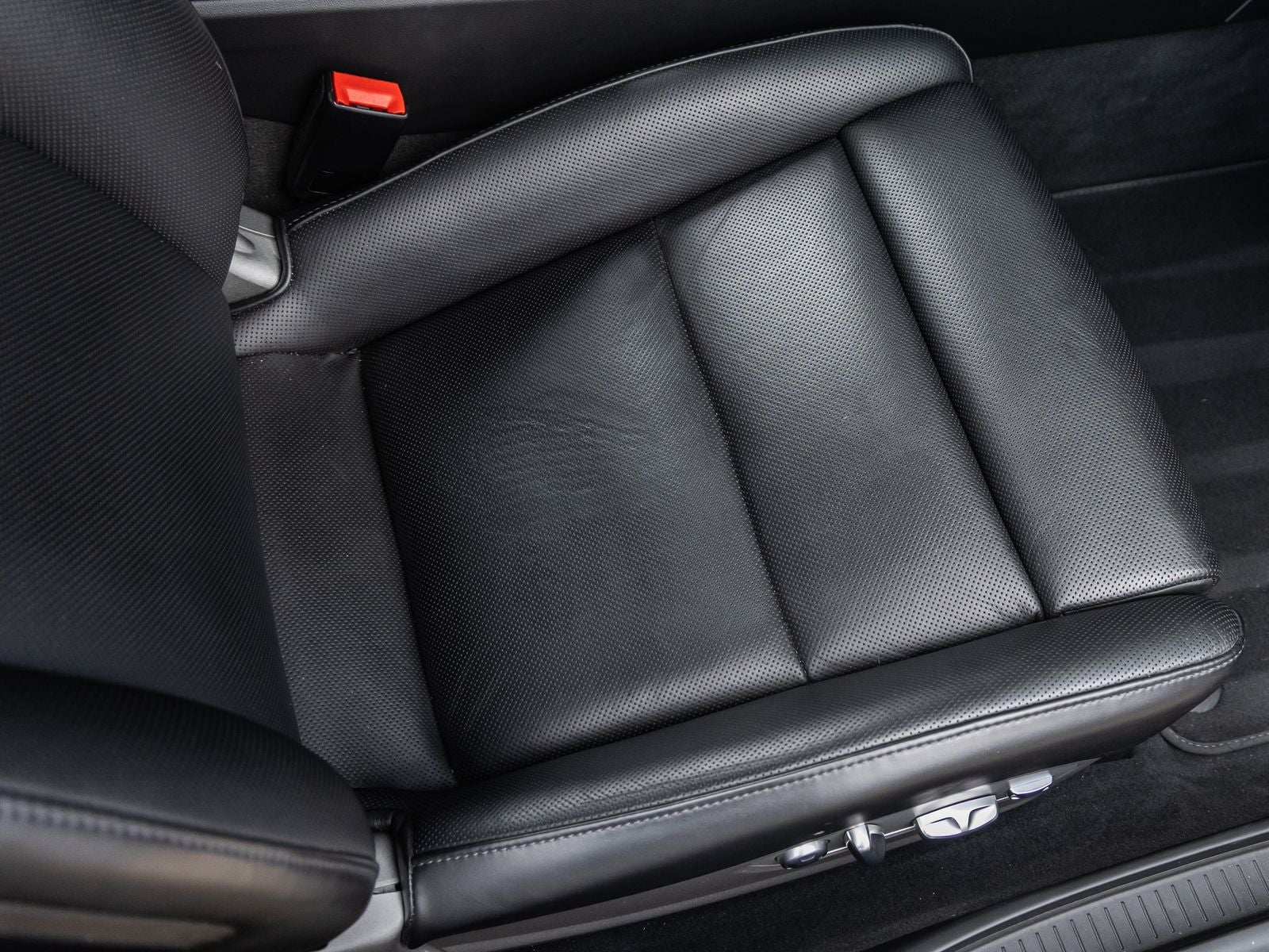 2013 Porsche 911 Carrera 4S Cabriolet