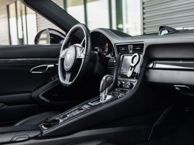 2013 Porsche 911 Carrera 4S Cabriolet