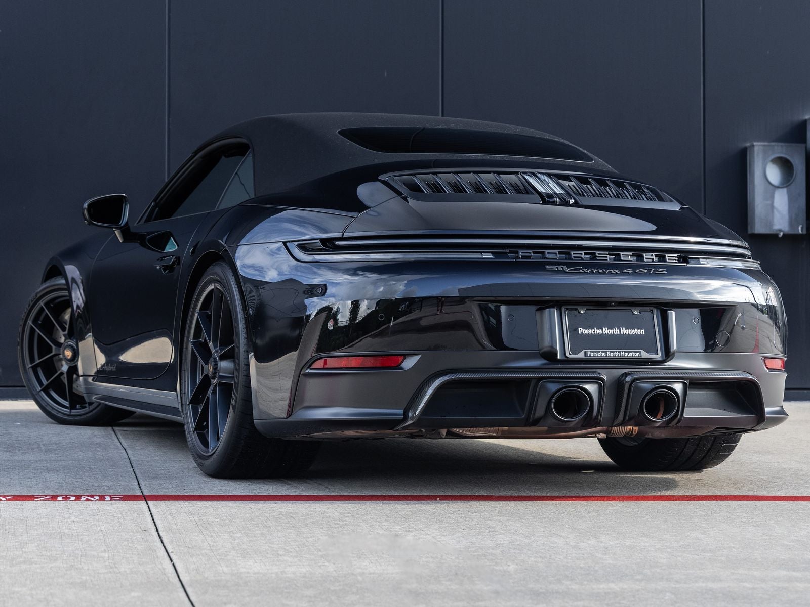 2026 Porsche 911 Carrera 4 GTS Cabriolet