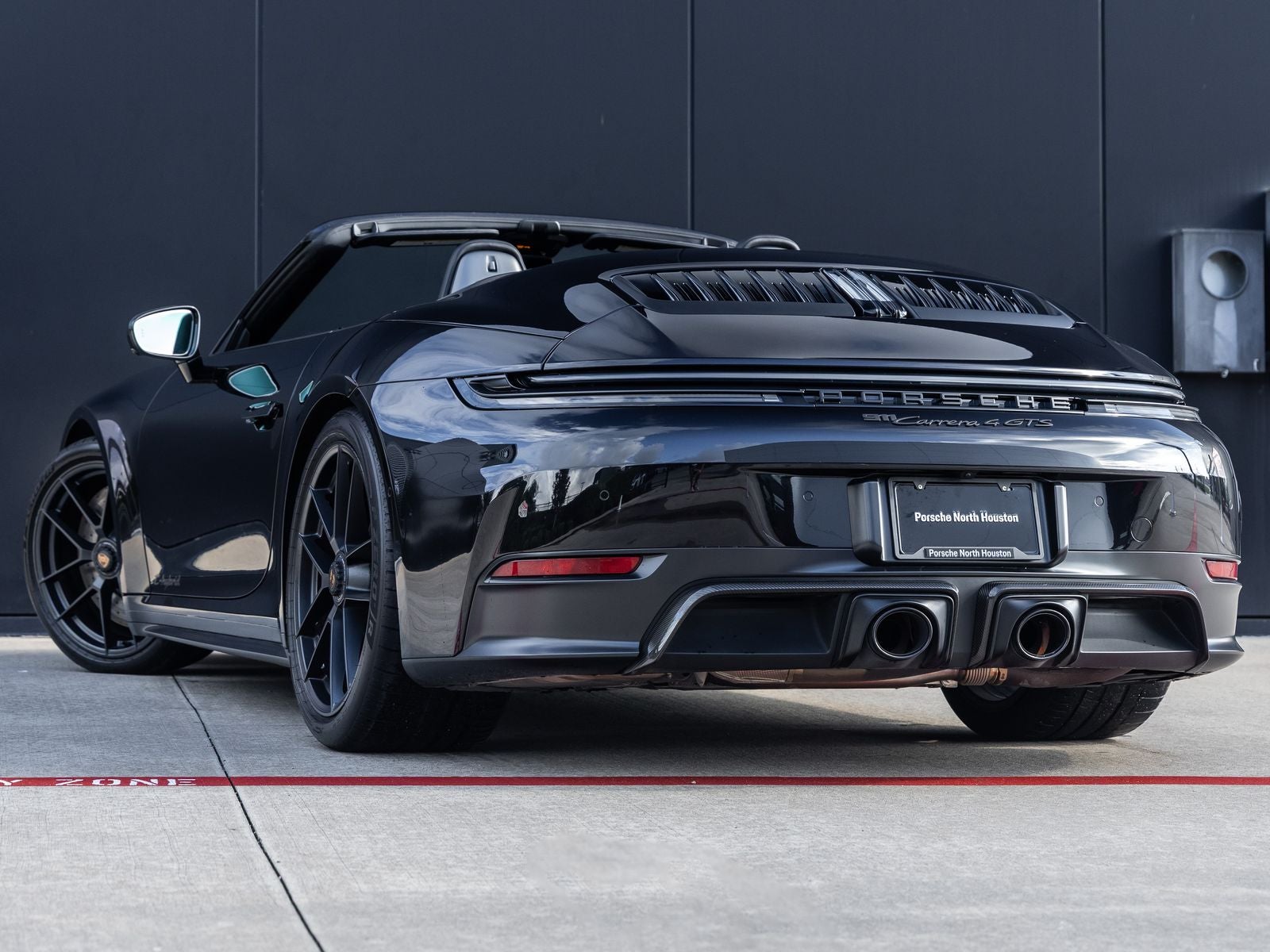 2026 Porsche 911 Carrera 4 GTS Cabriolet