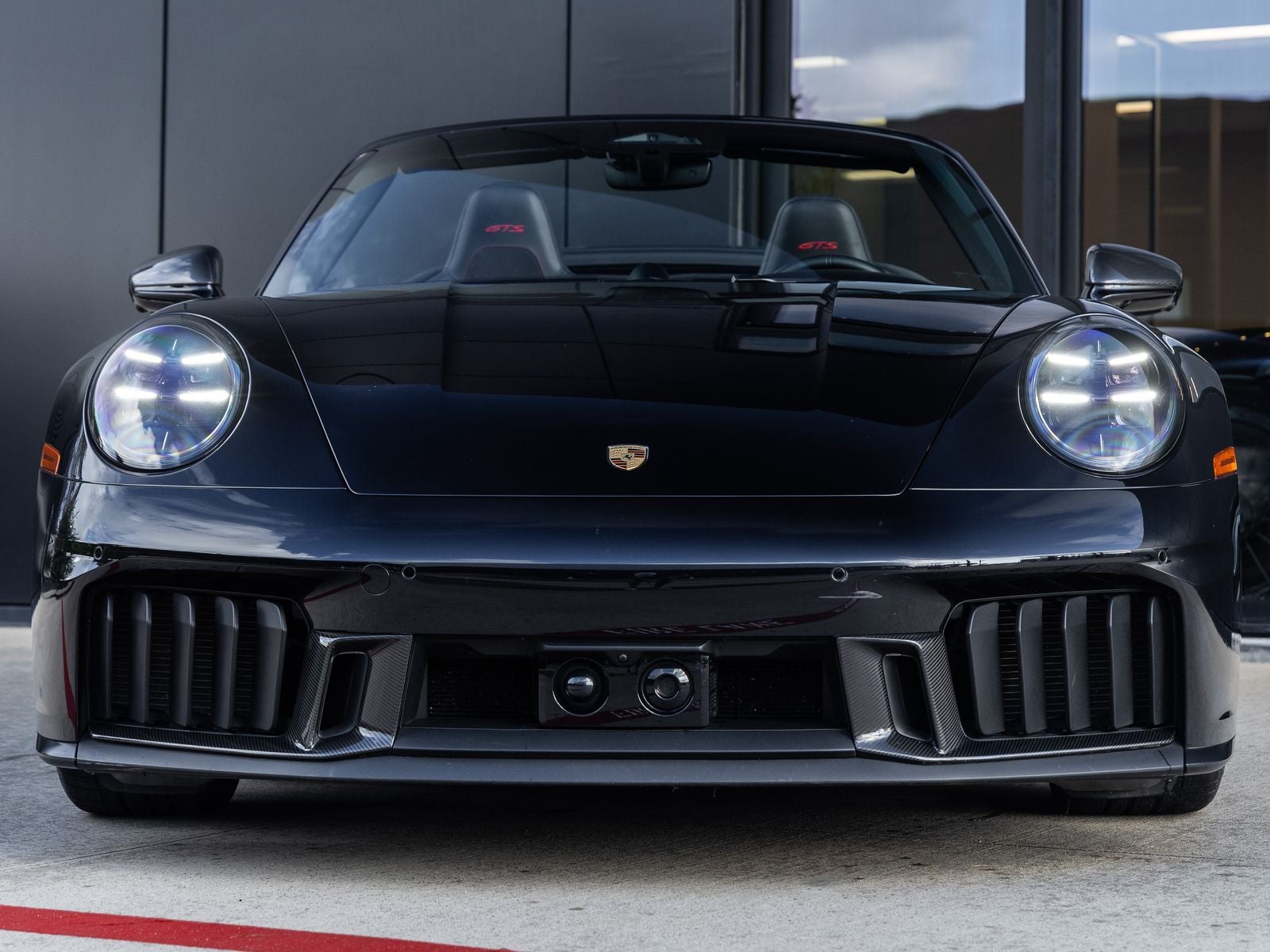 2026 Porsche 911 Carrera 4 GTS Cabriolet