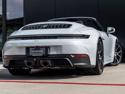 2026 Porsche 911 Carrera GTS Cabriolet