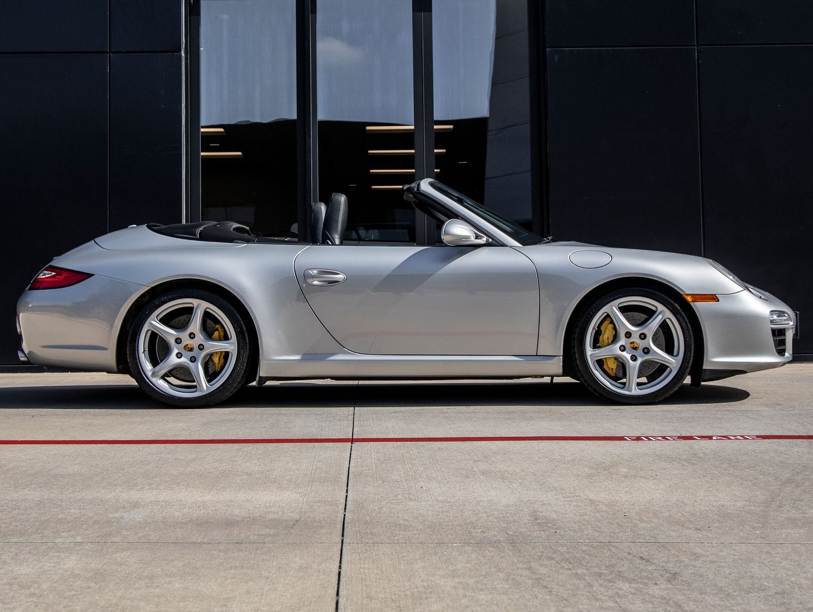 2010 Porsche 911 911 Carrera S Cabriolet