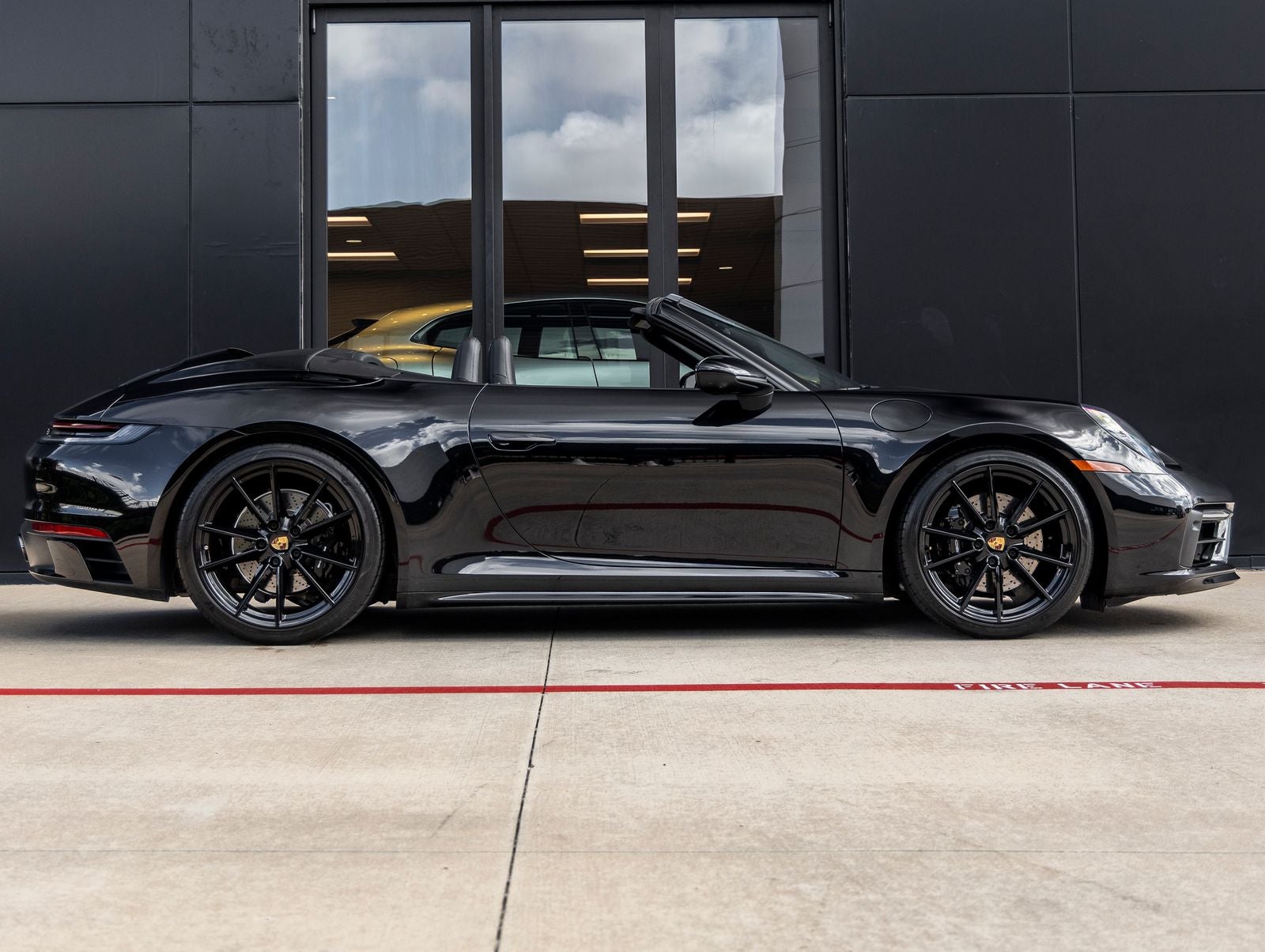 2020 Porsche 911 911 Carrera 4S Cabriolet