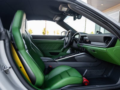 2022 Porsche 911 911 Turbo S Cabriolet (MY22)