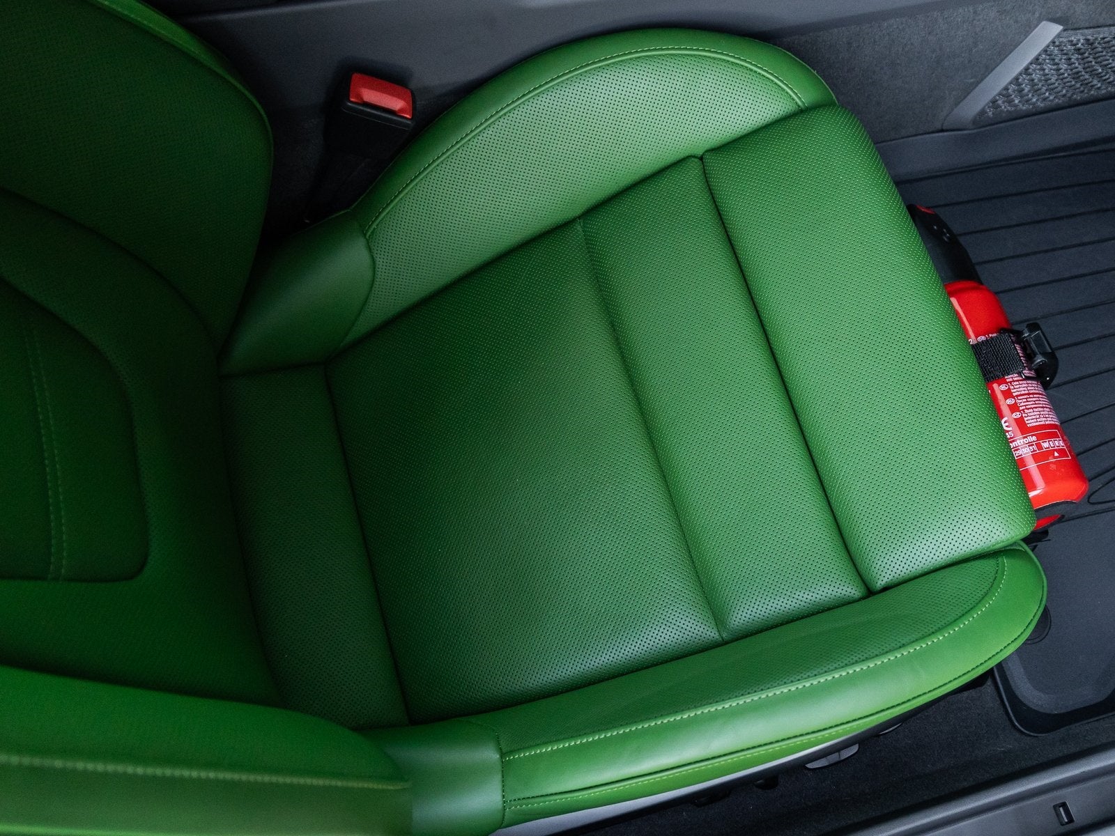 2022 Porsche 911 911 Turbo S Cabriolet (MY22)