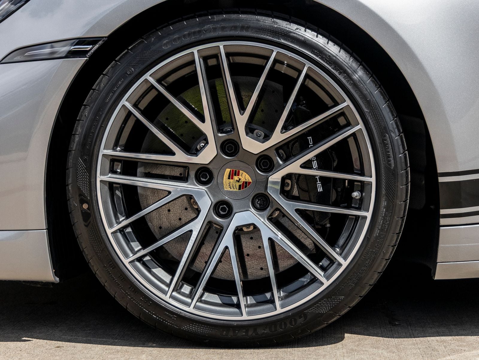 2024 Porsche 911 Turbo S Cabriolet