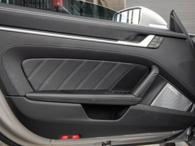 2024 Porsche 911 Turbo S Cabriolet