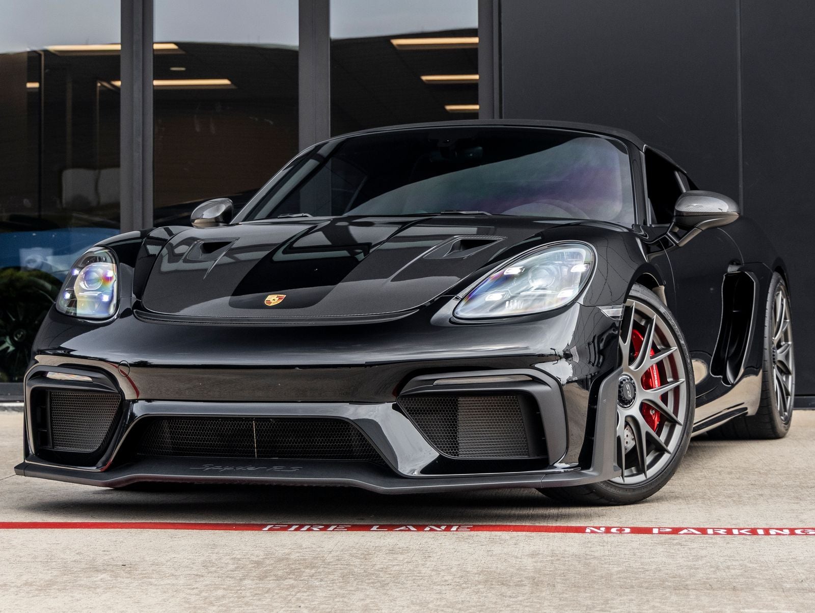 2025 Porsche 718 Spyder RS's photo