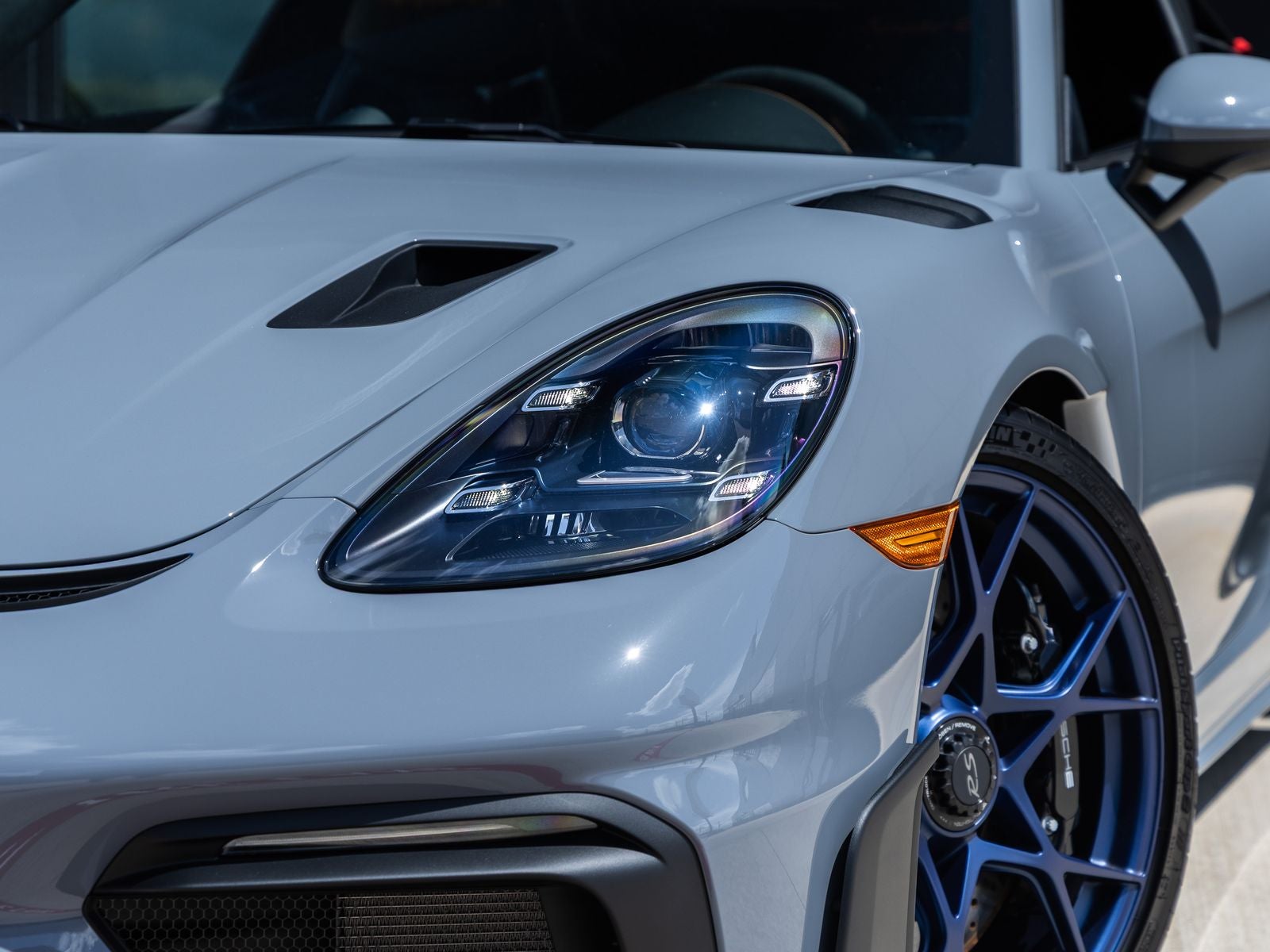 2025 Porsche 718 Spyder RS
