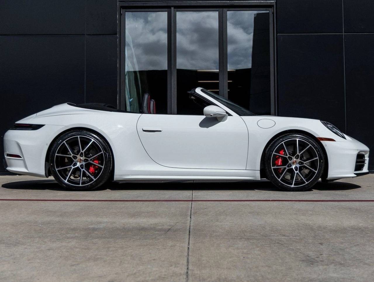 2026 Porsche 911 Carrera S Cabriolet