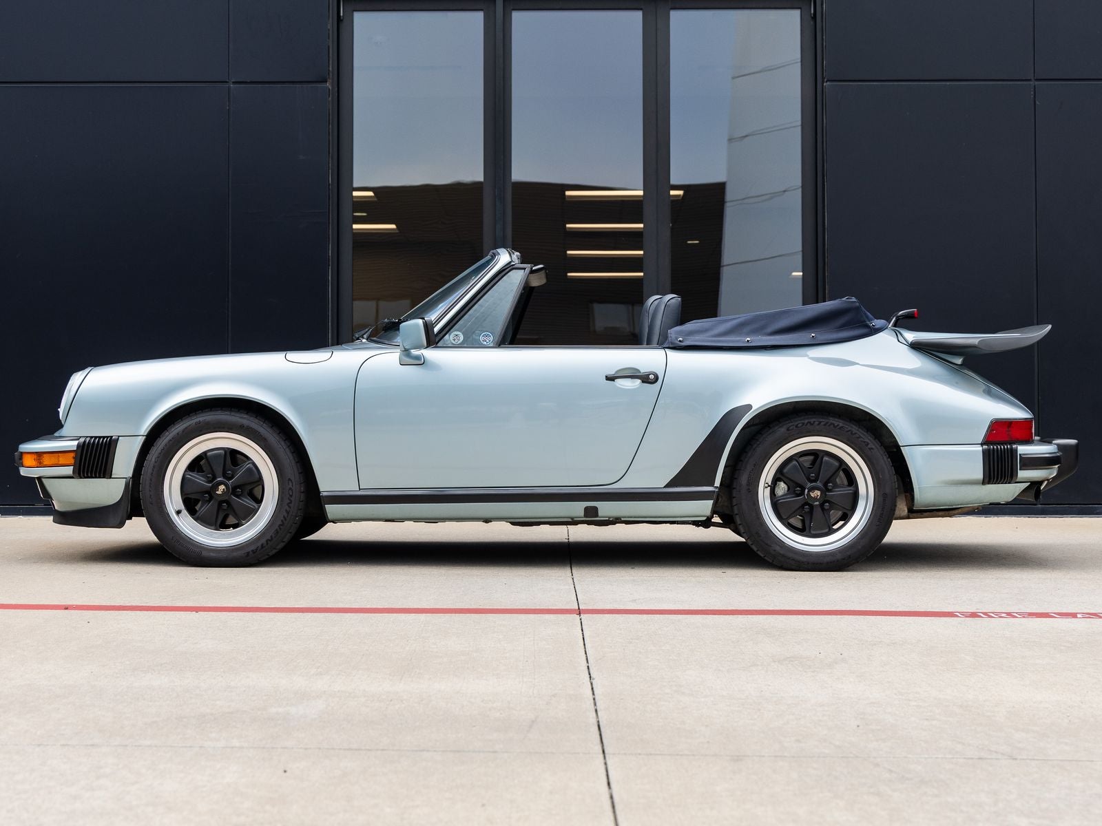 1988 Porsche 911 911 Carrera Convertible