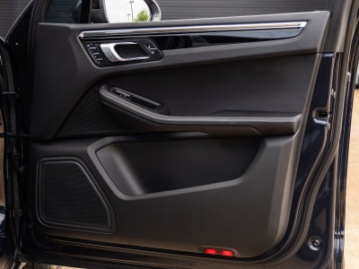 2023 Porsche Macan T