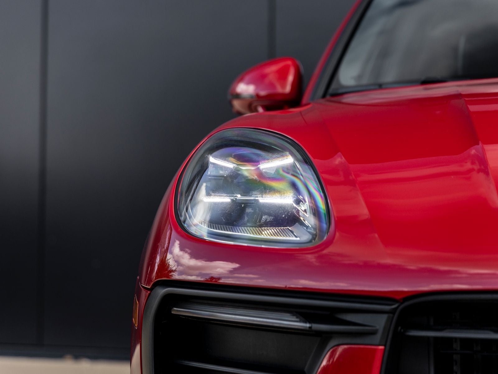 2024 Porsche Macan AWD