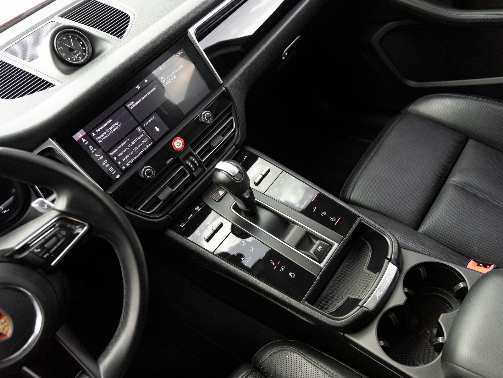 2024 Porsche Macan AWD