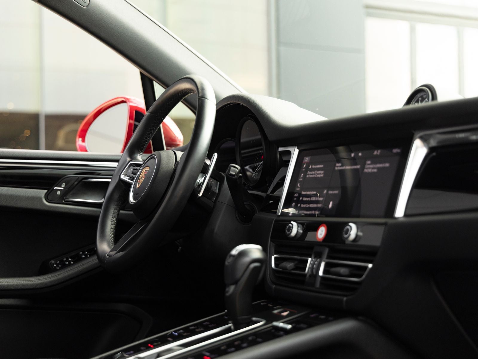 2024 Porsche Macan AWD