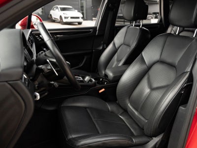 2024 Porsche Macan AWD