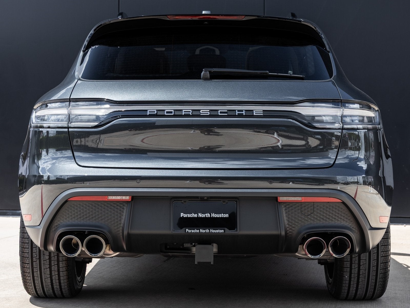 2025 Porsche Macan Macan