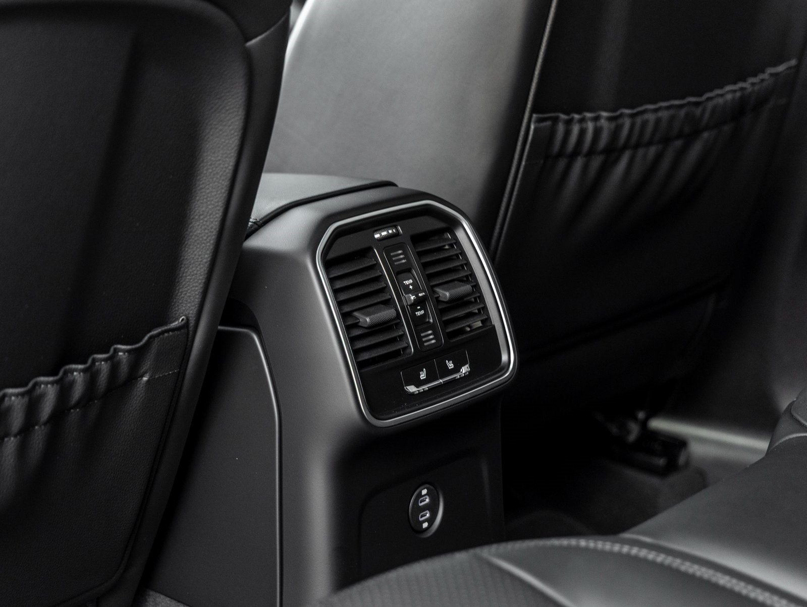 2026 Porsche Macan Macan T