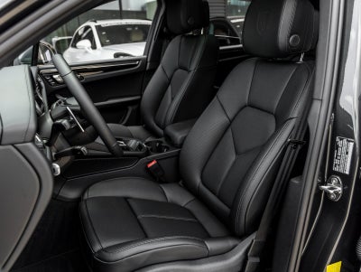 2026 Porsche Macan Macan T