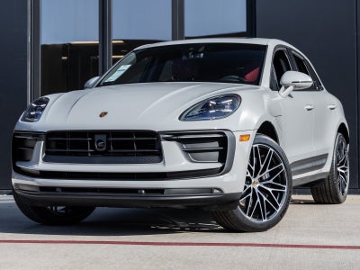 2026 Porsche Macan Macan