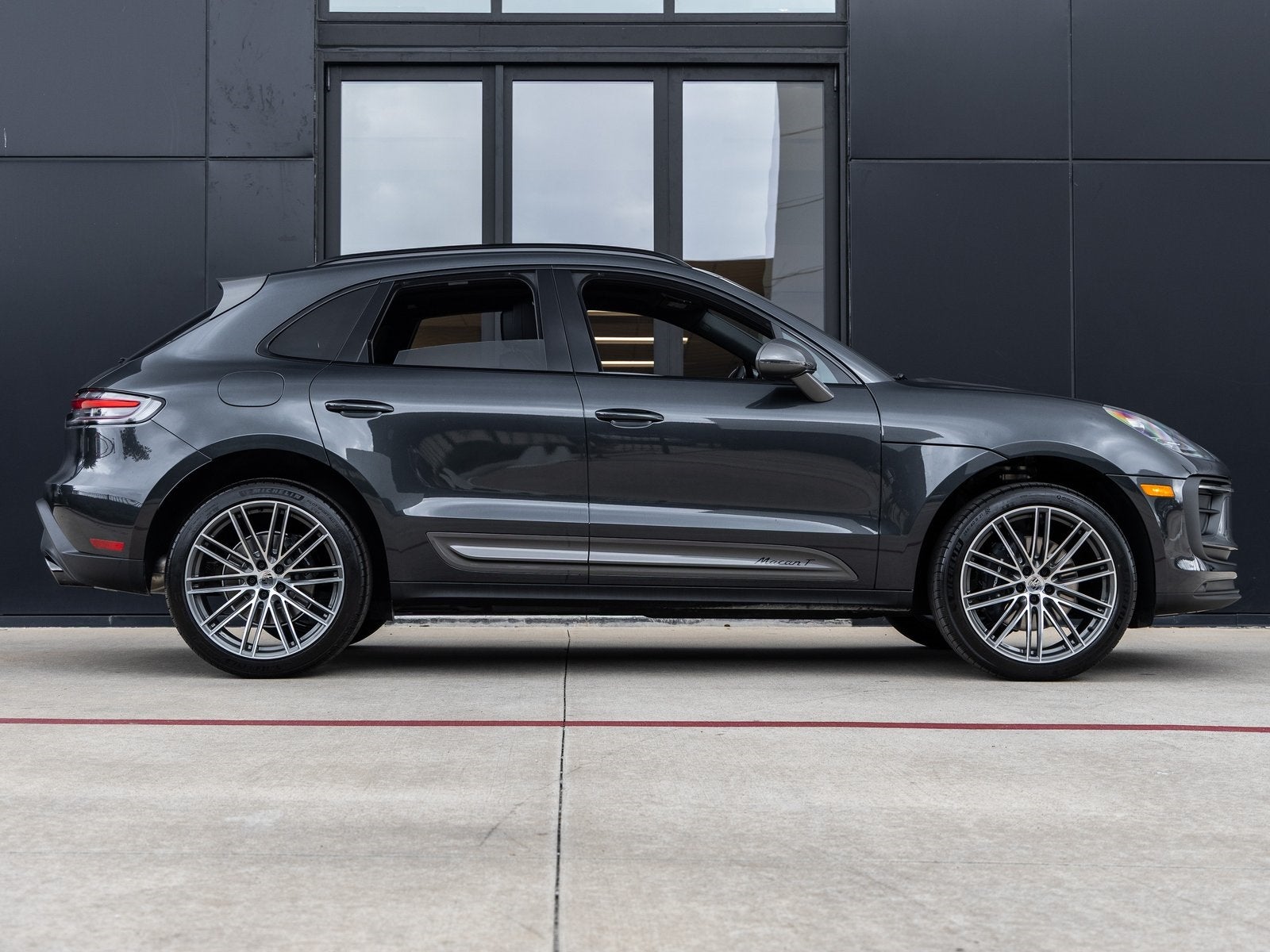 2026 Porsche Macan Macan T