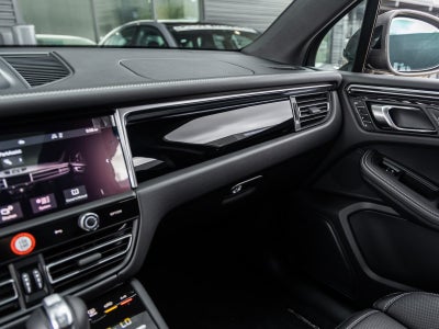 2026 Porsche Macan Macan T