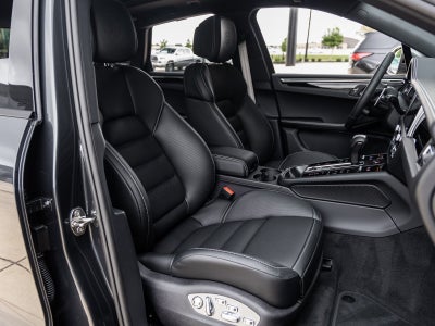 2026 Porsche Macan Macan T