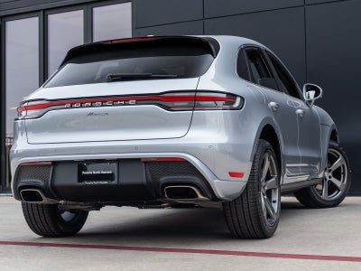 2026 Porsche Macan Macan