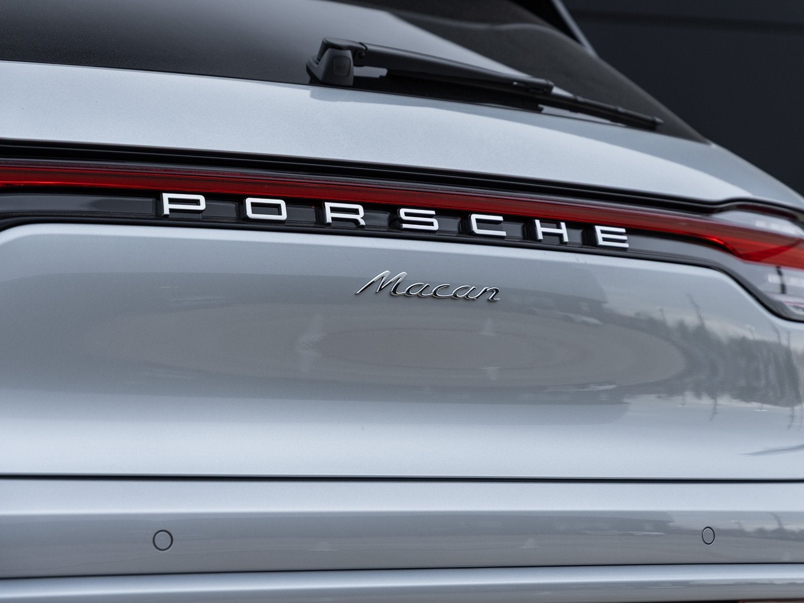 2026 Porsche Macan Macan