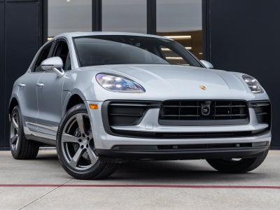 2026 Porsche Macan Macan