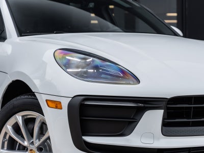 2026 Porsche Macan AWD