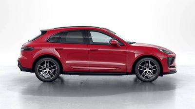 2026 Porsche Macan AWD
