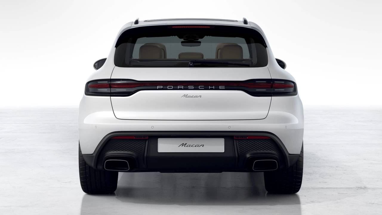 2026 Porsche Macan AWD