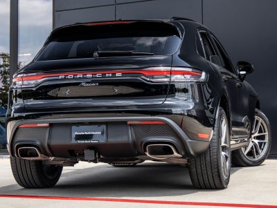 2026 Porsche Macan AWD