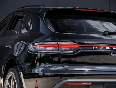 2026 Porsche Macan AWD