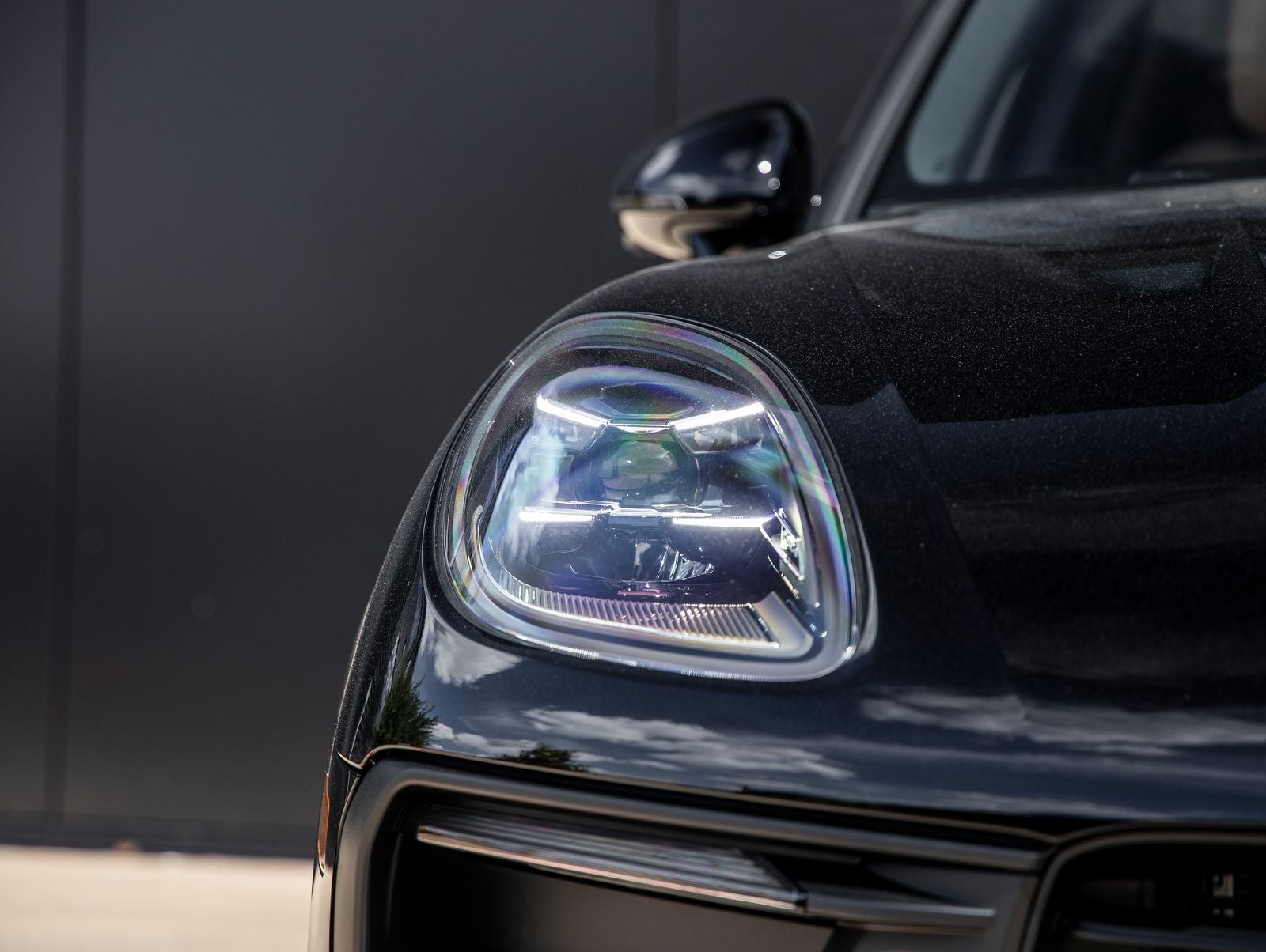 2026 Porsche Macan AWD