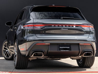 2026 Porsche Macan AWD