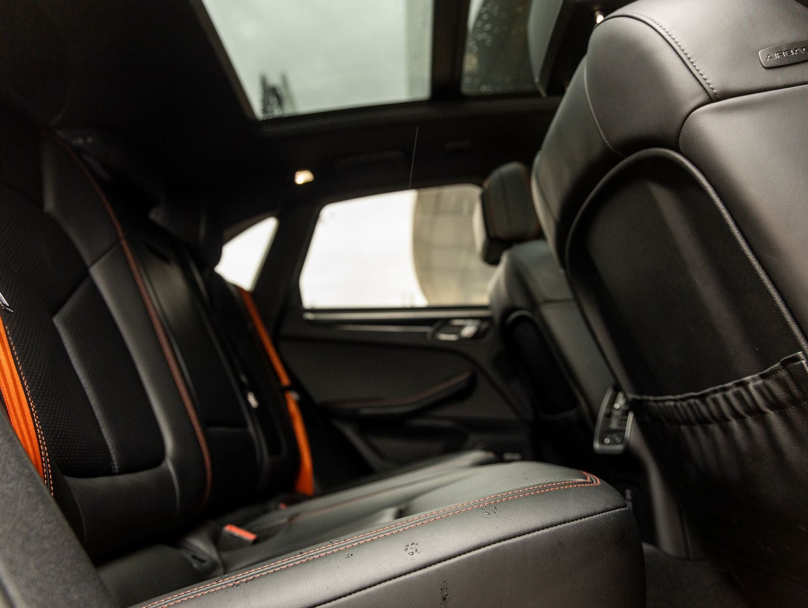 2022 Porsche Macan Macan