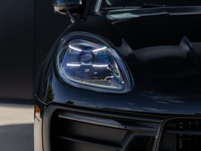 2025 Porsche Macan Macan