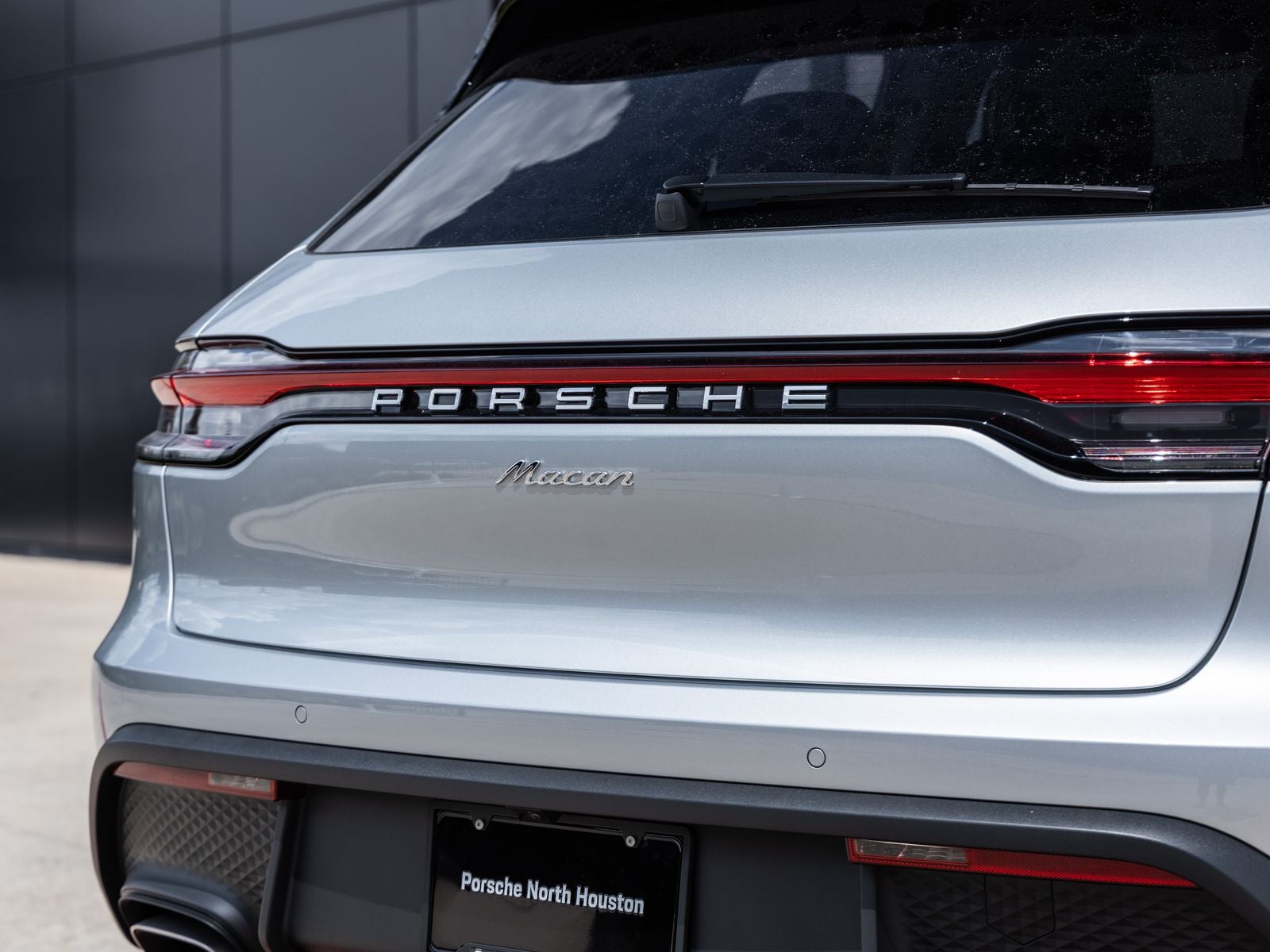 2026 Porsche Macan Base