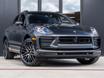 2026 Porsche Macan AWD