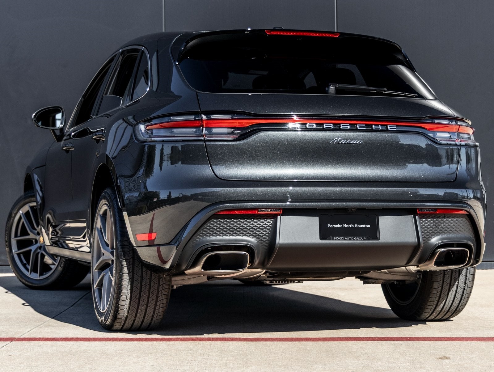 2026 Porsche Macan Macan