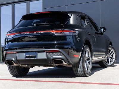 2026 Porsche Macan Macan