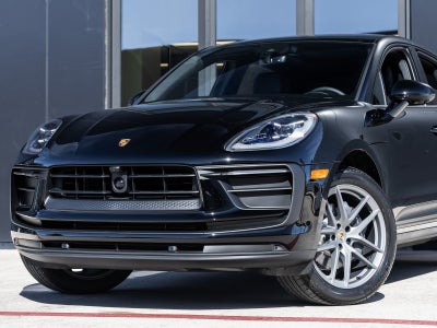 2026 Porsche Macan Macan