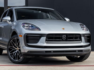 2026 Porsche Macan Macan